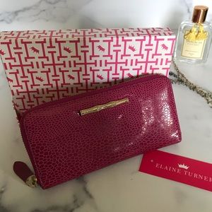 Elaine Turner Wallet